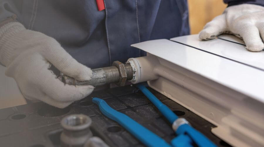 Professional water heater repair services in Colchester, IL